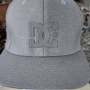 DC Shoes Mens Capstar TX FlexFit Cap Gray L-XL